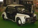 4cv Renault des k.. de la police! 4cv Renault des k.. de la police!